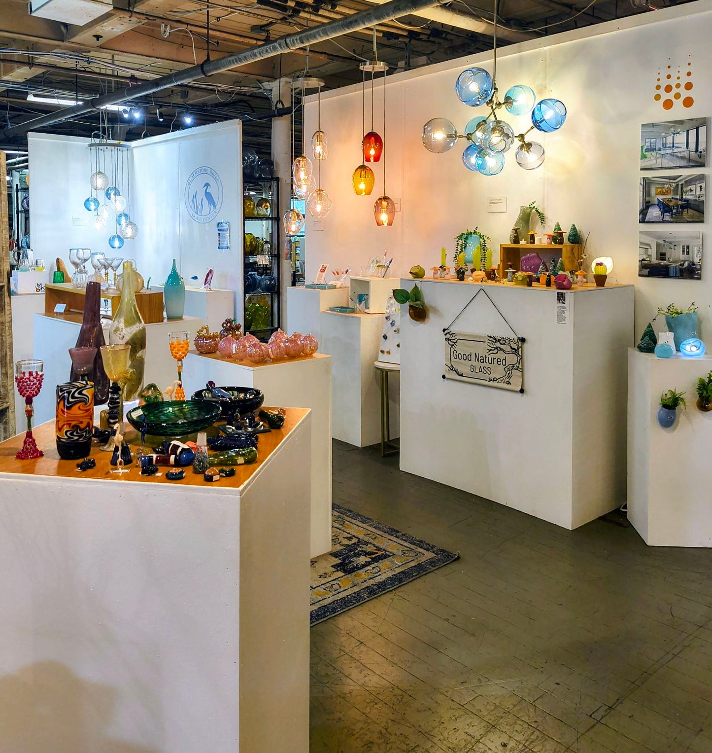 ๐ Holiday Market at Blackstone River Glass Center ๐