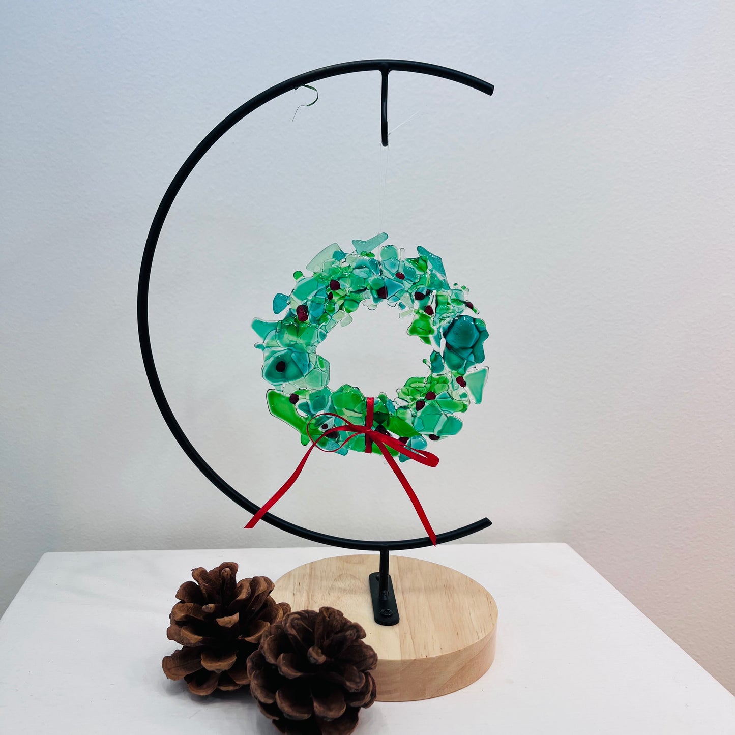 Fused Glass Holiday Wreath