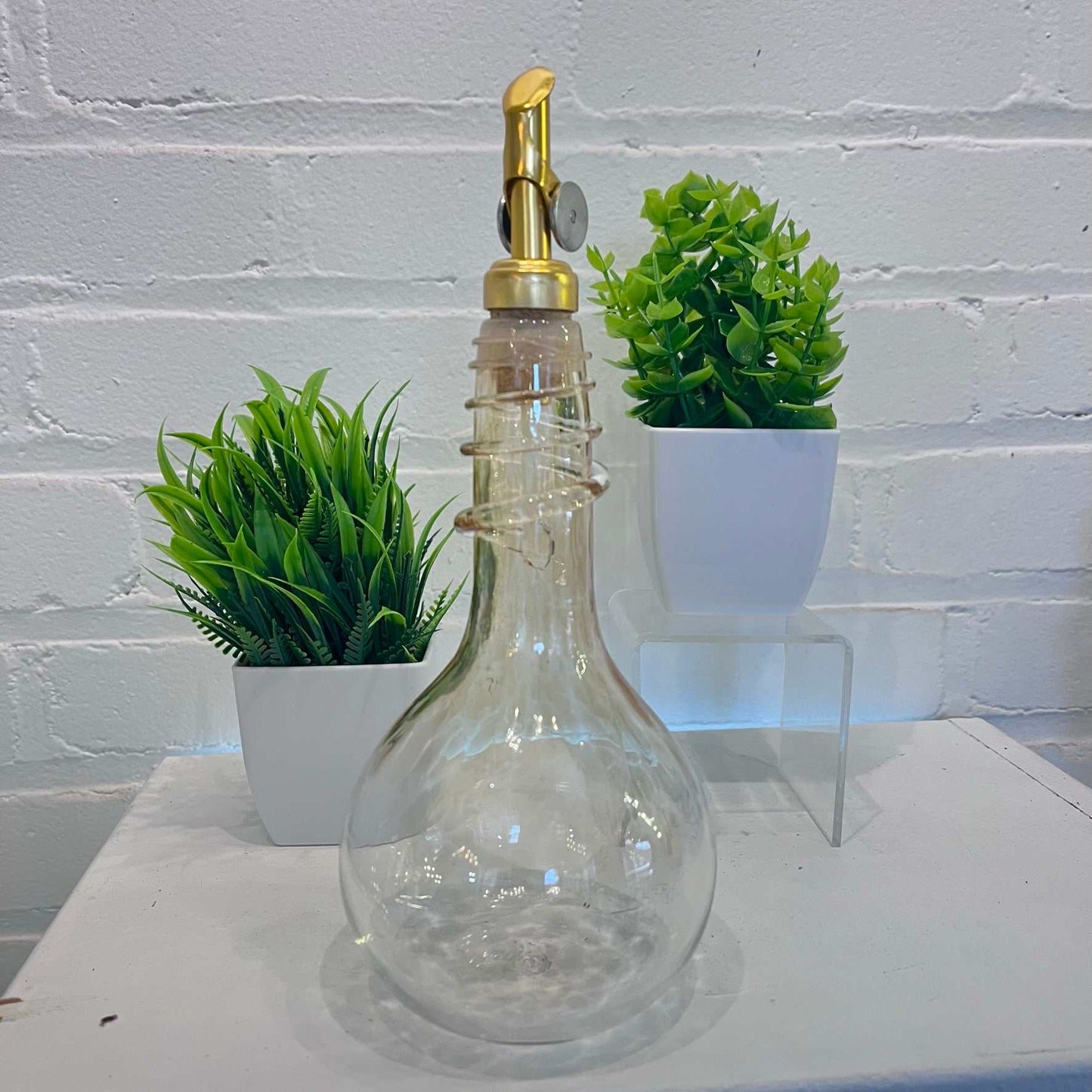 Topaz Spiral Oil & Vinegar Drizzler Bottles