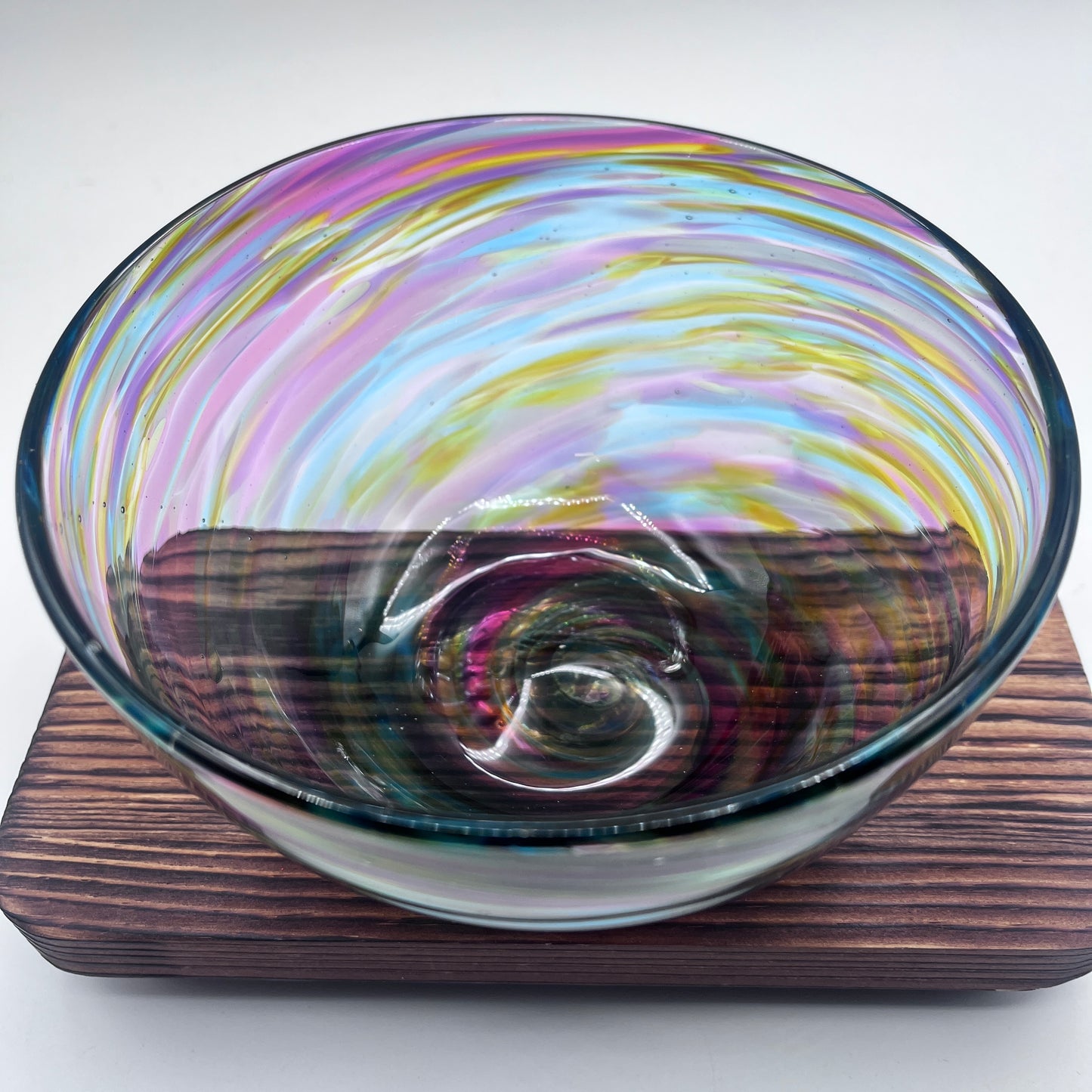 Rainbow Twist Serving Bowl