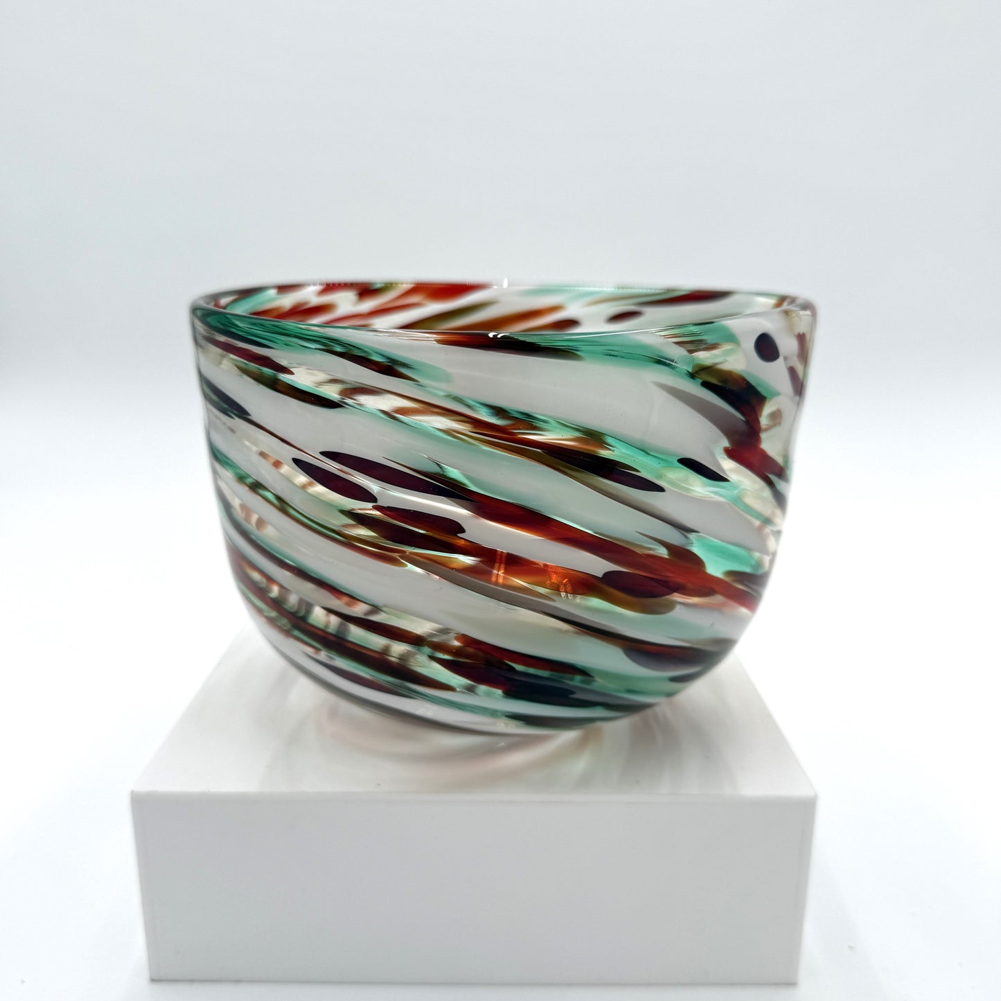 Noelle Holiday Hand Blown Glass Bowl