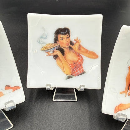 Handmade Fused Glass Pin-Up Girl Trinket & Ring Dish
