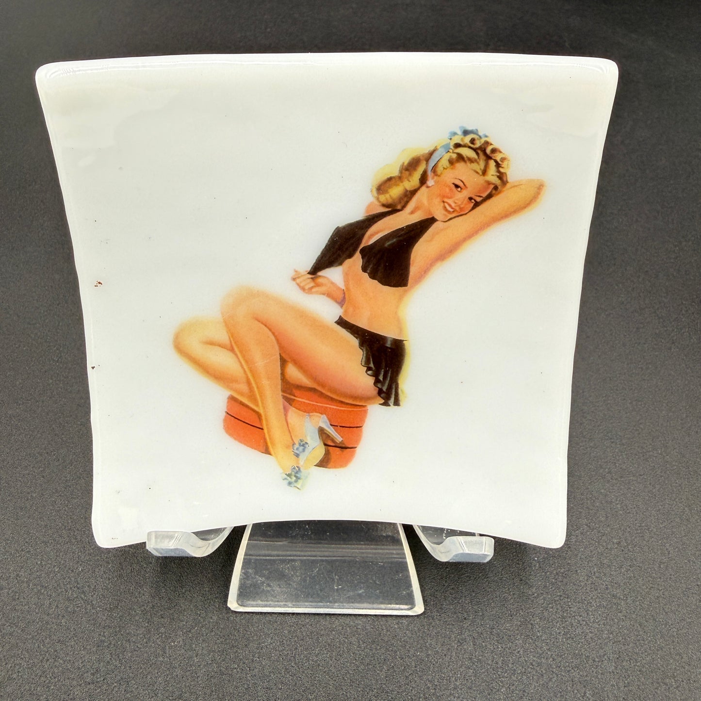 Handmade Fused Glass Pin-Up Girl Trinket & Ring Dish