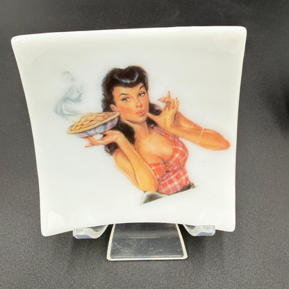 Handmade Fused Glass Pin-Up Girl Trinket & Ring Dish