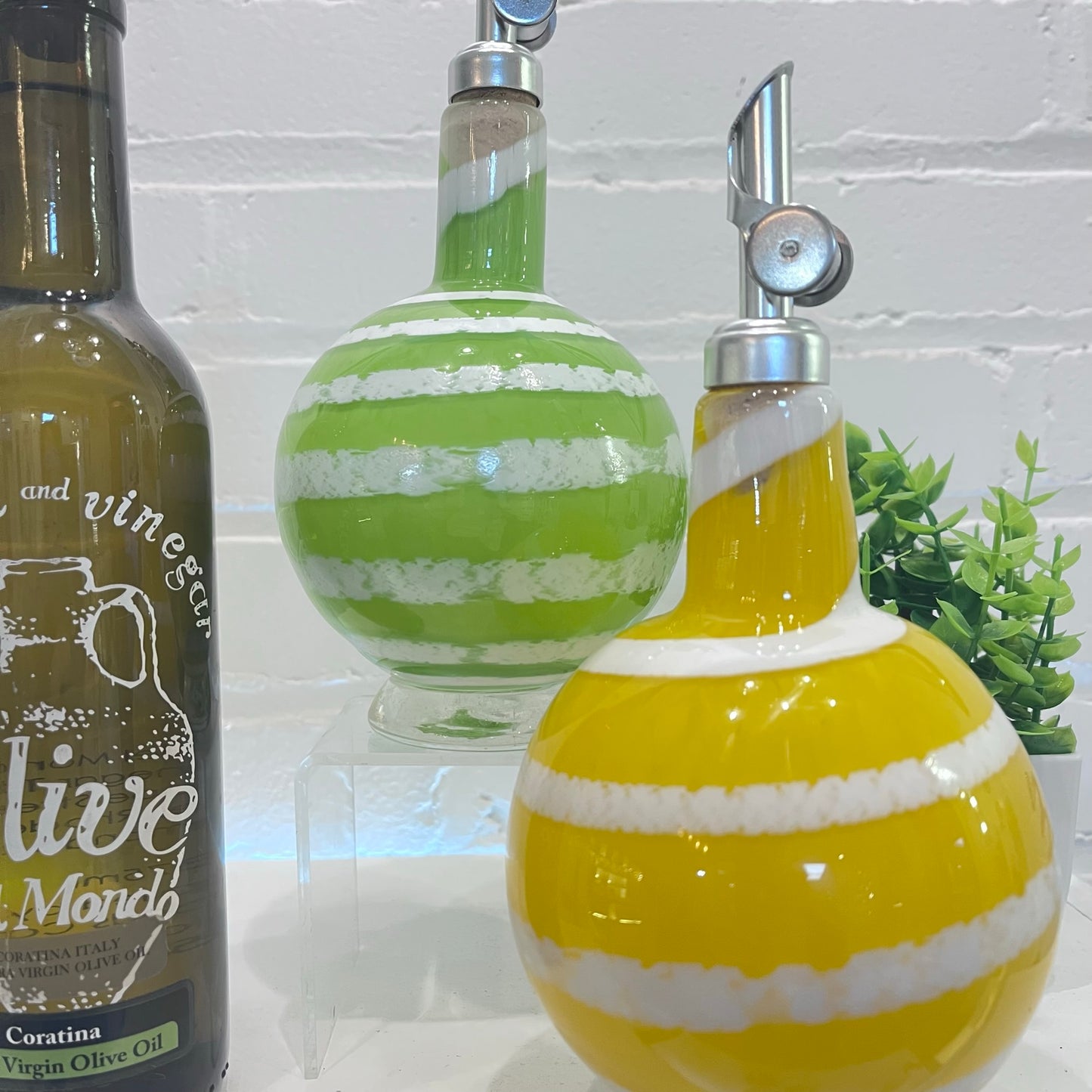 Set of 2 Oil and Vinegar Drizzler Bottles