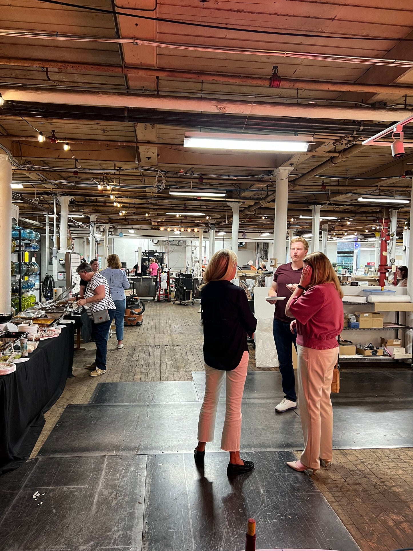 🥂 Private Glassblowing Demo & Party